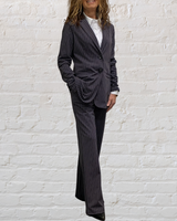 grey pin stripe broek mi piace