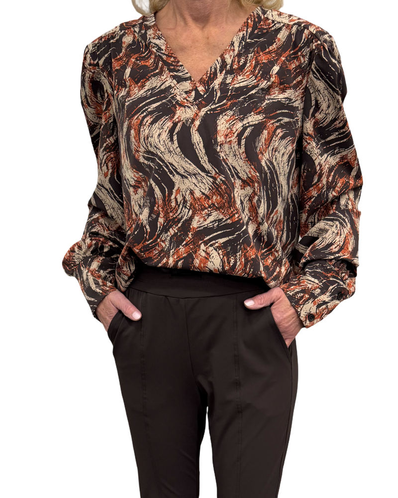 mi piace travel top v-neck swirly print 202651 rust