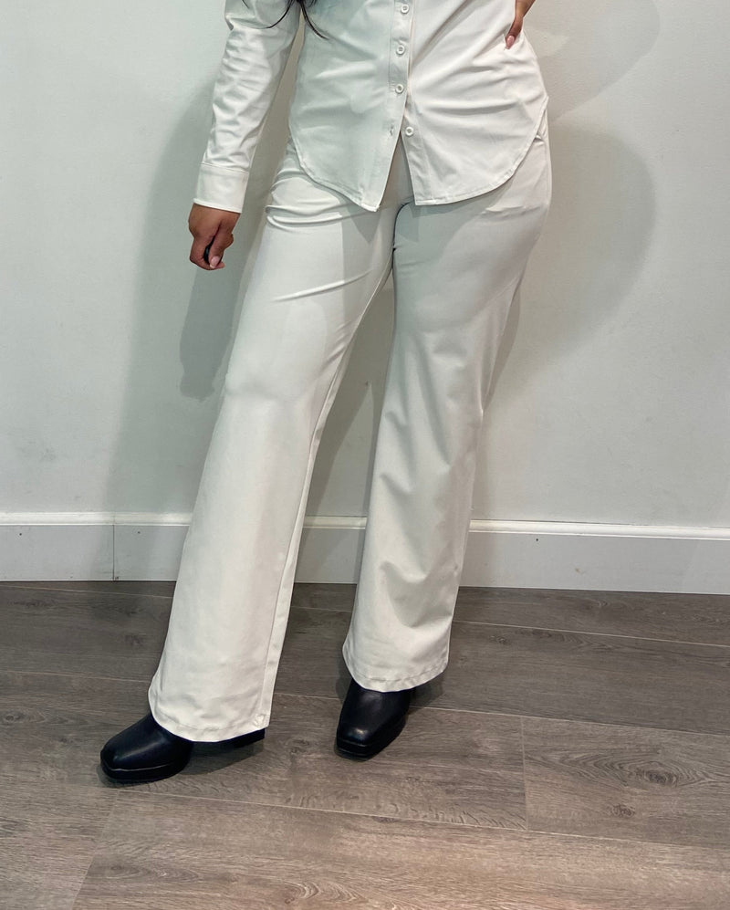 mi piace broek 202136 kit